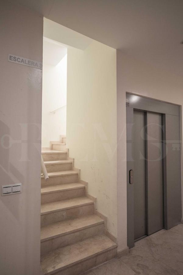 Stylish Studio Near Plaza De La Merced - Center Malaga Exterior photo